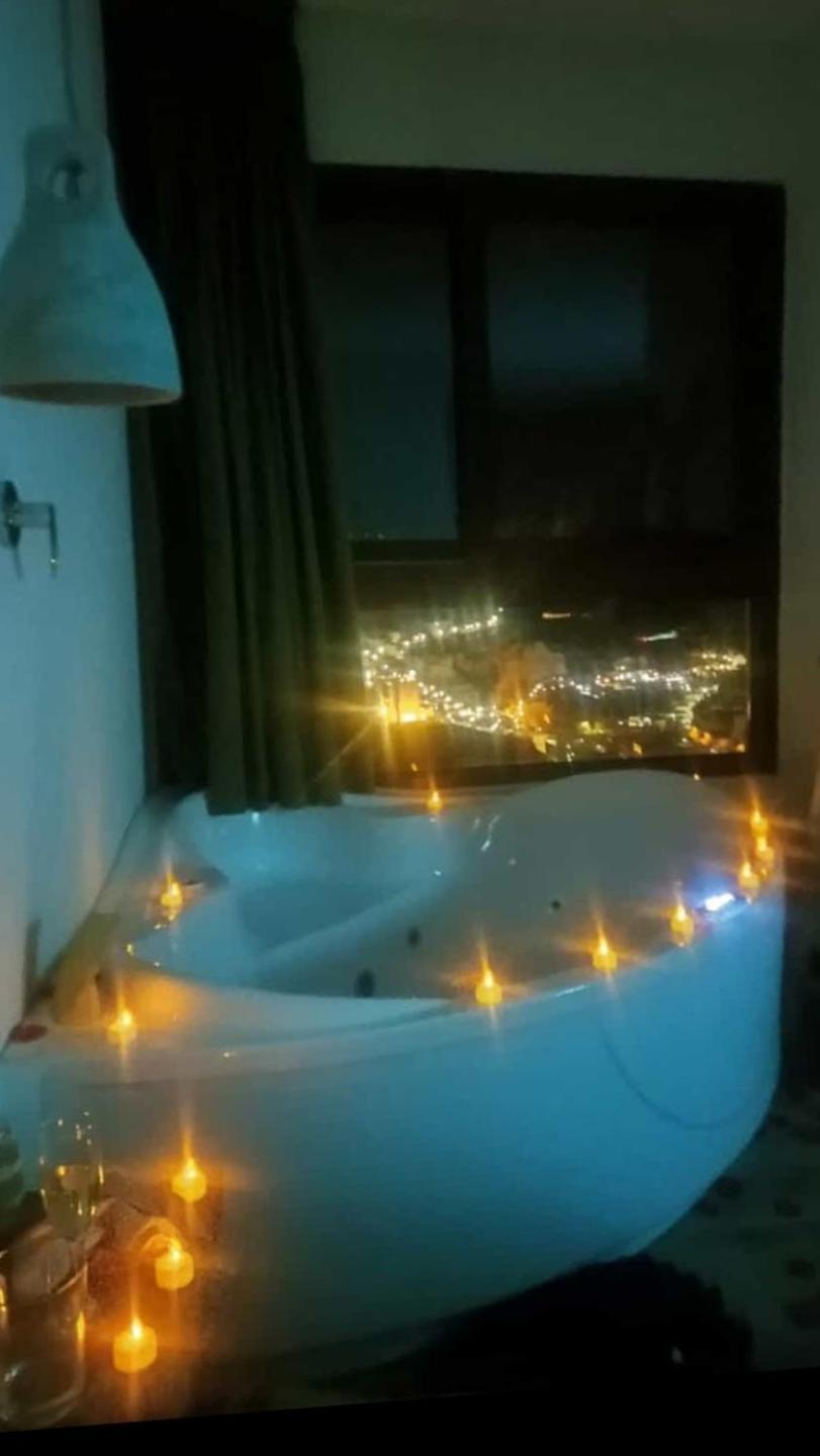 Casas Rurales Maribel - Complejo Moradas Del Cerro 1 - Suites Con Jacuzzi En Alcala Del Jucar Casas del Cerro Værelse billede