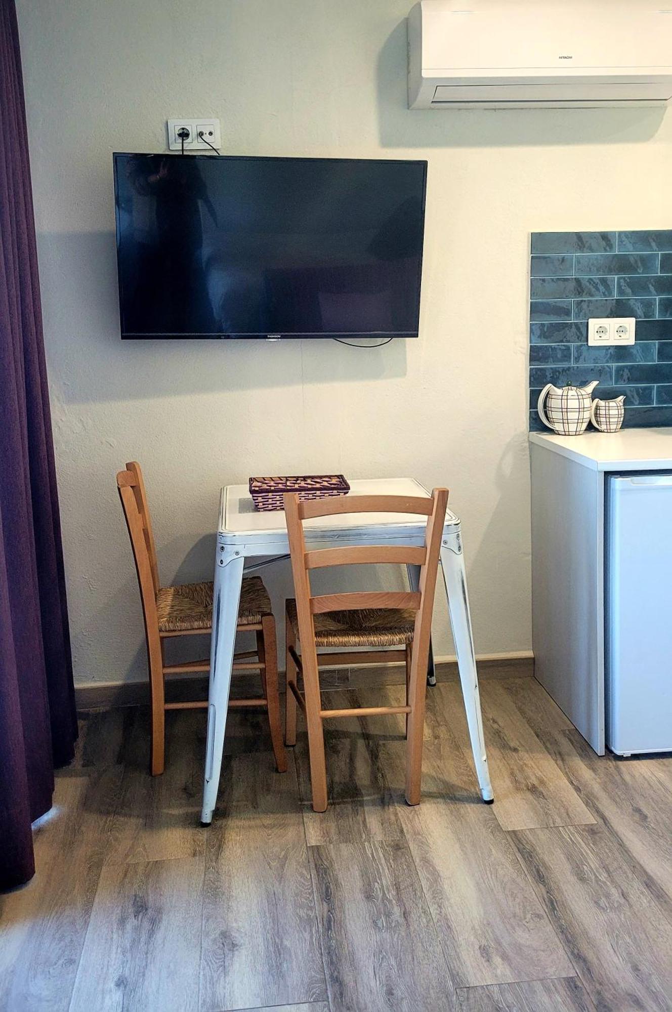 Casas Rurales Maribel - Complejo Moradas Del Cerro 1 - Suites Con Jacuzzi En Alcala Del Jucar Casas del Cerro Værelse billede